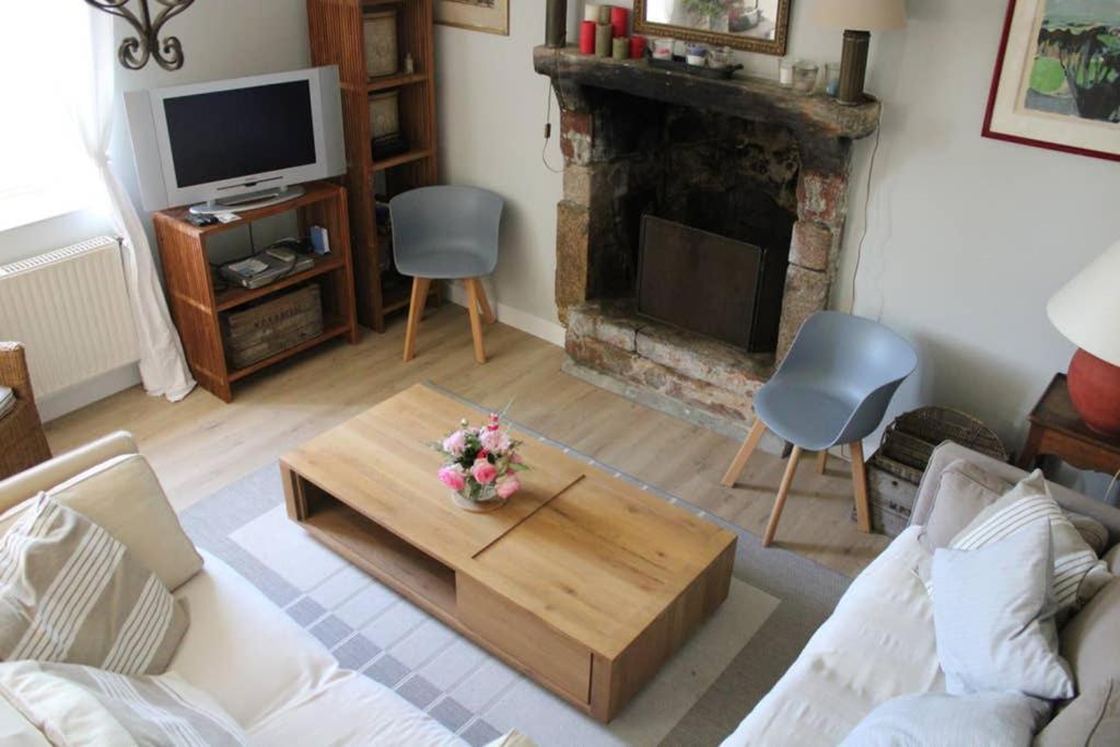 La Petite Maison Trégastel Esterno foto